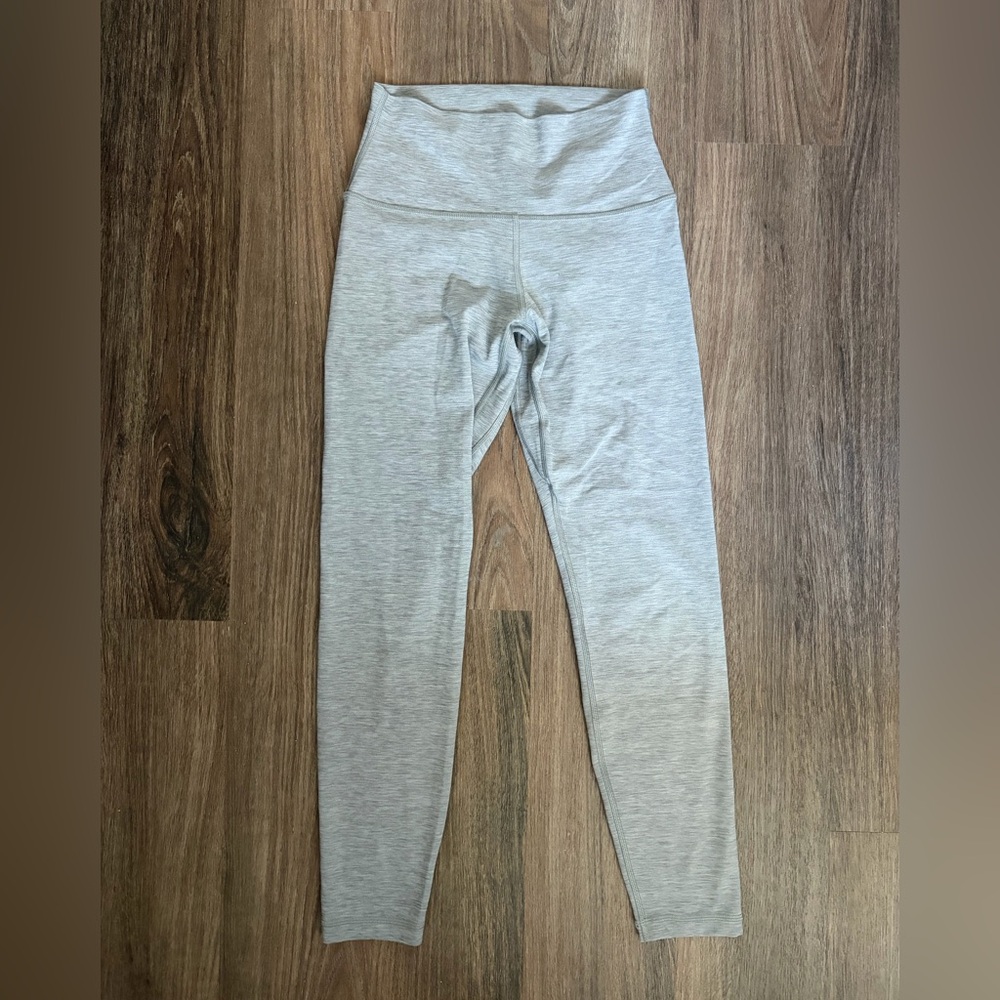 Aritzia Golden BUTTER Cheeky Infinite Hi-Rise Leggings